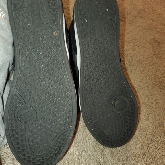 Shoes - Picture 9 of 9